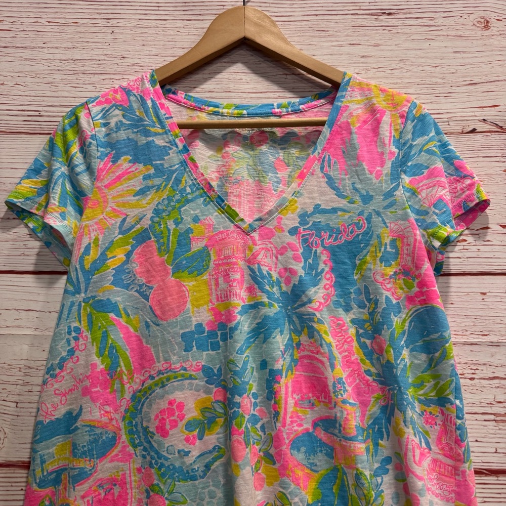 Lilly Pulitzer Etta V Neck Top in Multi Sunshine State Of Mind Sz S - Picture 7 of 12